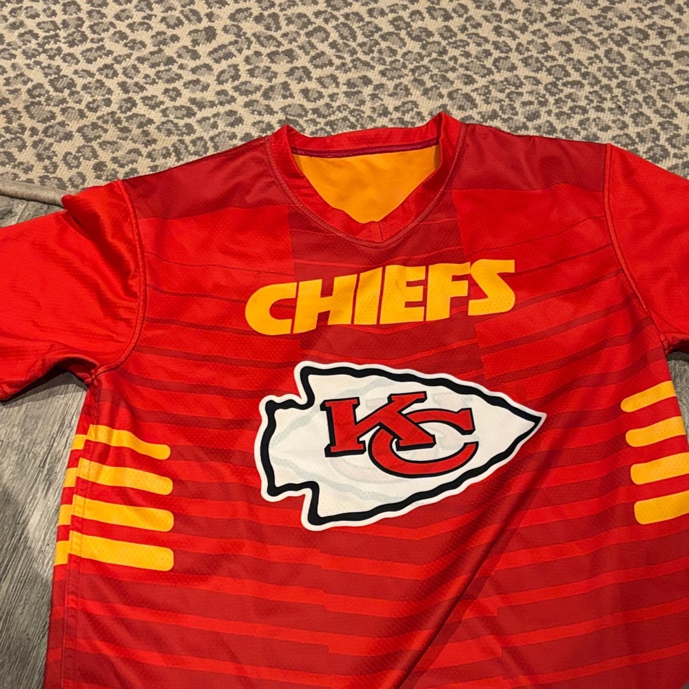 Red Chiefs Shirt